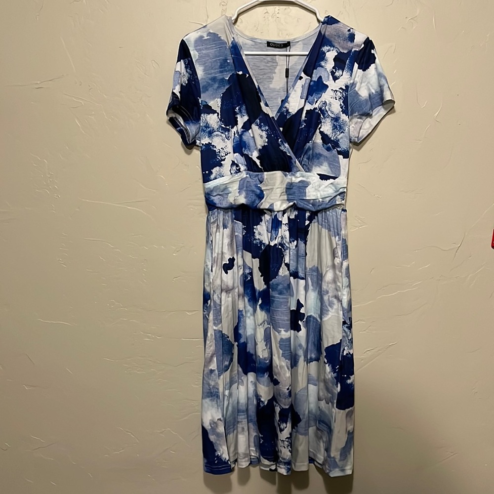 NWT Blue Floral/Tie Dye MIDI Dress